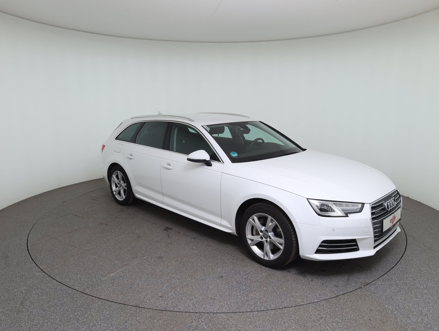 Audi A4 Avant 2.0 TDI quattro Sport | Bild 3 von 37