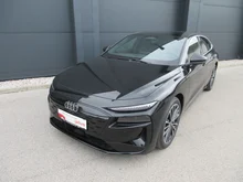 Audi A6 Sportback e-tron in Mythosschwarz Metallic