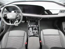 Audi A6 Sportback e-tron in Mythosschwarz Metallic