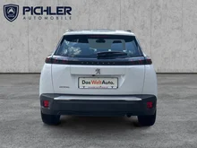 Peugeot 2008 PureTech 100 S&S Allure 6-Gang-Manuell in Weiß