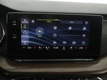 Škoda Octavia Combi 4x4 SCOUT TDI DSG in QUARZ-GRAU METALLIC