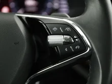 Škoda Octavia Combi 4x4 SCOUT TDI DSG in QUARZ-GRAU METALLIC