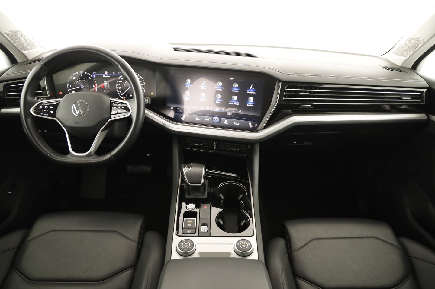 VW Touareg TDI SCR 4MOTION | Bild 6 von 25