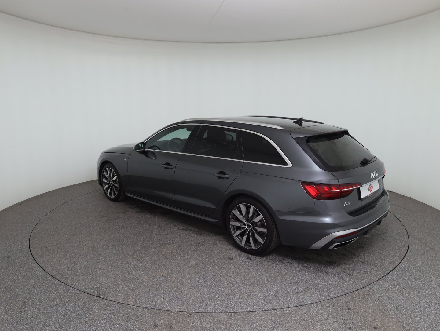 Audi A4 Avant 40 TDI quattro S line | Bild 7 von 36