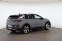 VW ID.4 Pro 4MOTION 210 kW Business in Mondsteingrau Dach schwarz