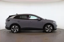 VW ID.4 Pro 4MOTION 210 kW Business in Mondsteingrau Dach schwarz