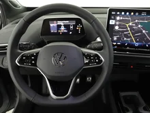 VW ID.4 Pro 4MOTION 210 kW Business in Mondsteingrau Dach schwarz