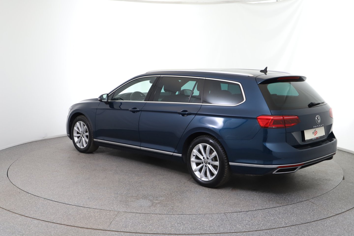 VW Passat Variant Elegance TSI ACT OPF DSG | Bild 3 von 34