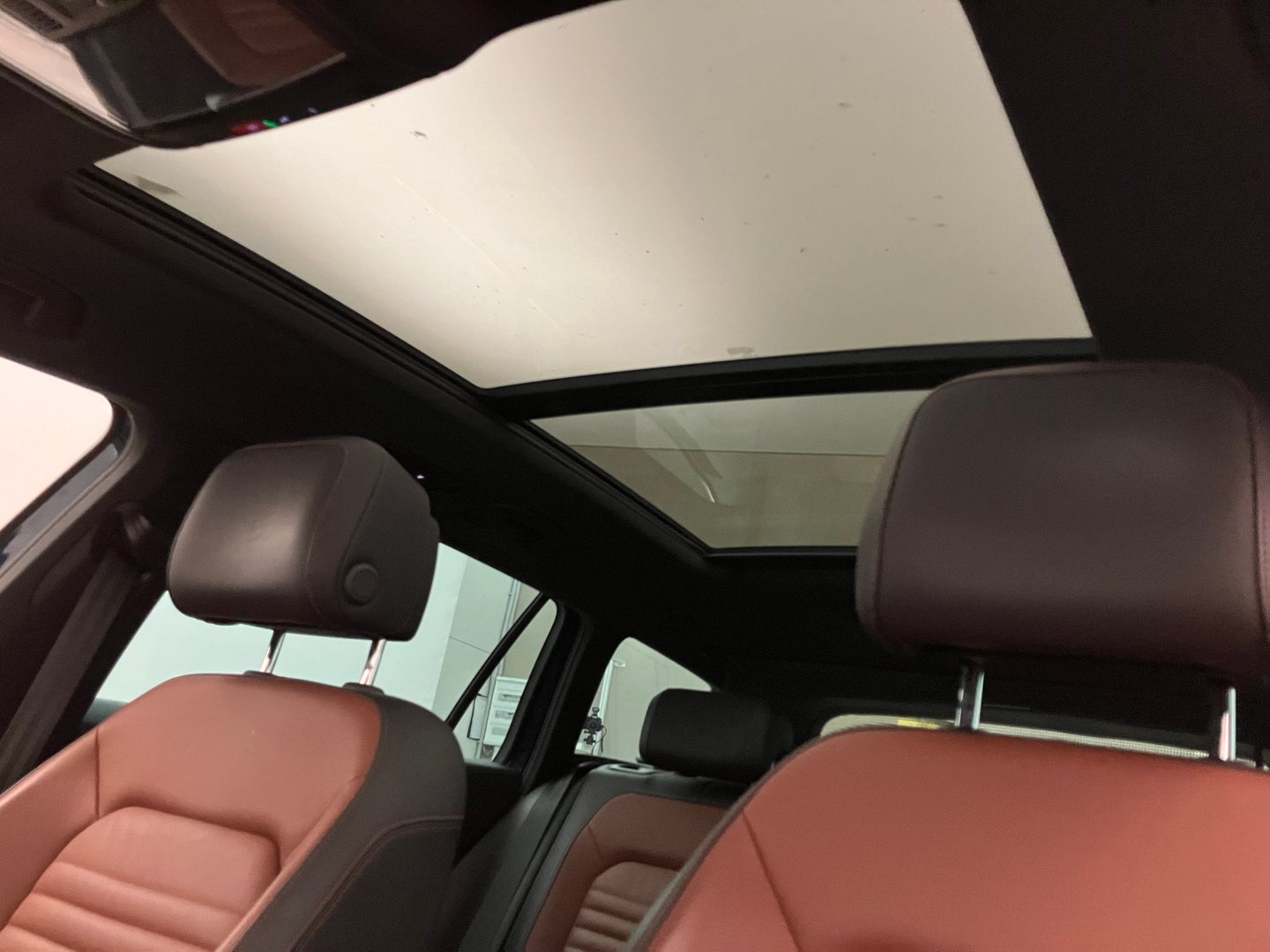VW Passat Variant Elegance TSI ACT OPF DSG | Bild 13 von 34