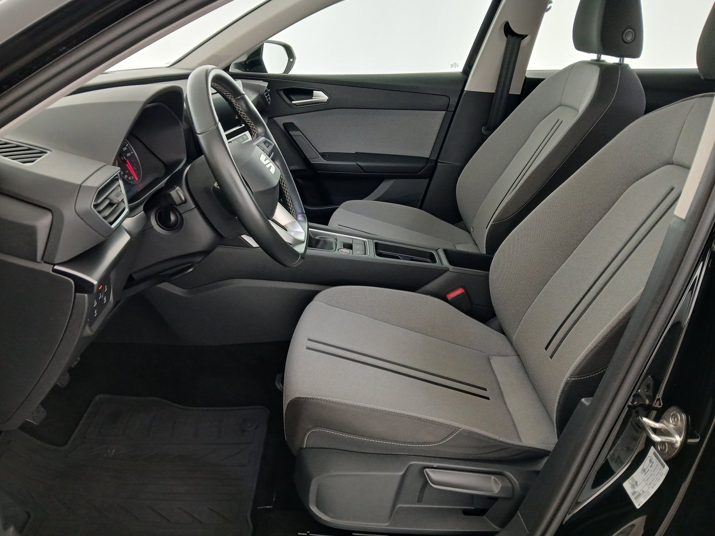 SEAT Leon SP Kombi Style 1.0 TSI | Bild 13 von 28