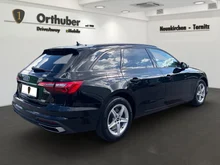 Audi A4 Avant 30 TDI basis in schwarz - metallic