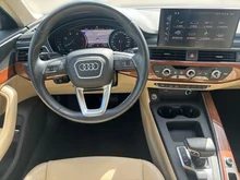Audi A4 Avant 30 TDI basis in schwarz - metallic