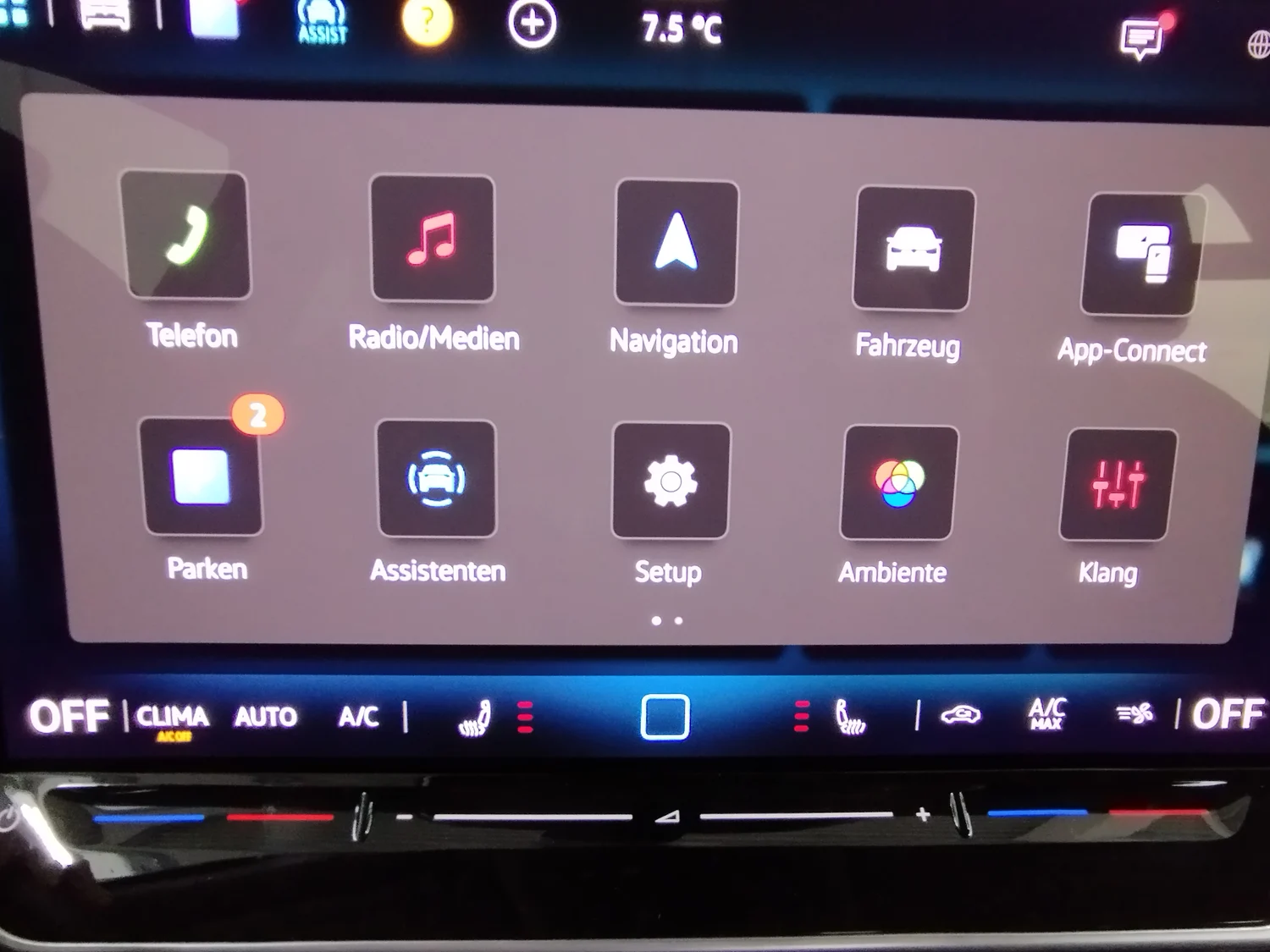 Bild eines VW Golf Rabbit mHEV DSG