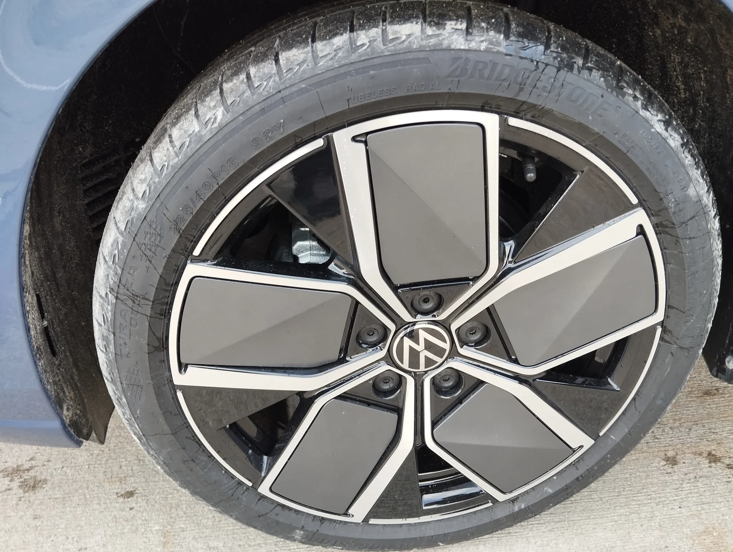 Bild eines VW Golf Rabbit mHEV DSG