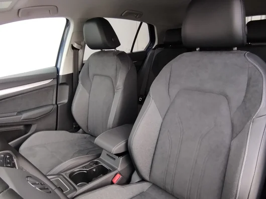 Bild eines VW Golf Rabbit mHEV DSG