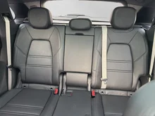 Porsche Cayenne E-Hybrid Platinum Edition in weiß
