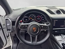Porsche Cayenne E-Hybrid Platinum Edition in weiß