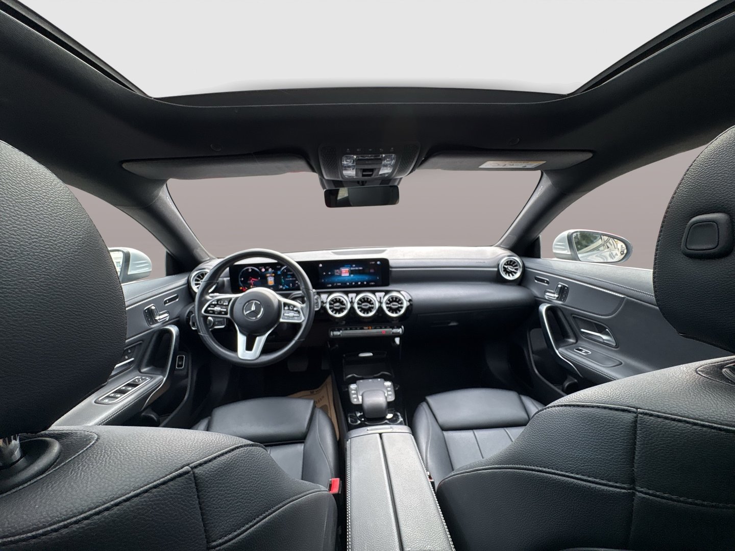 Mercedes CLA 200 d Shooting Brake Aut. | Bild 13 von 26