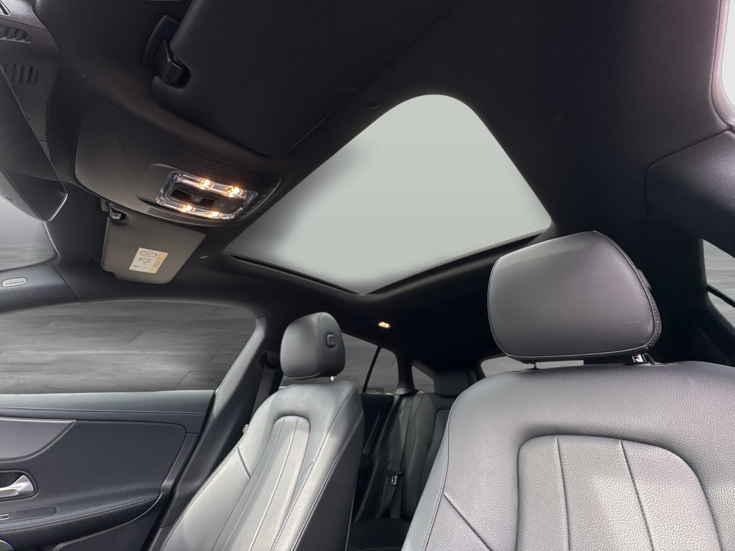Mercedes CLA 200 d Shooting Brake Aut. | Bild 23 von 26