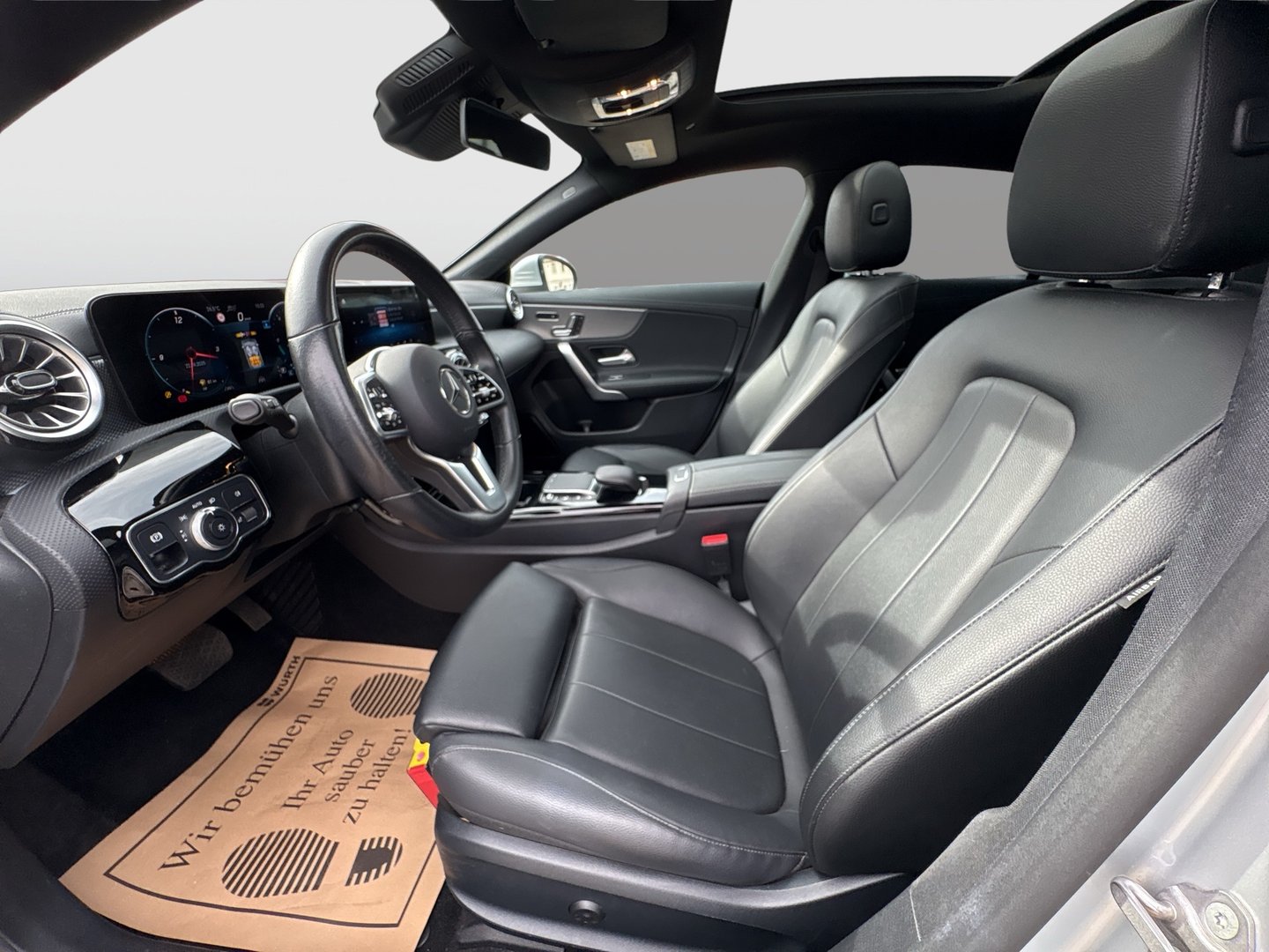 Mercedes CLA 200 d Shooting Brake Aut. | Bild 12 von 26