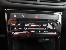 VW T-Cross Friends TSI DSG in Deep Black Perleffekt