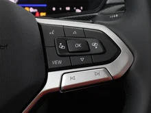 VW T-Cross Friends TSI DSG in Deep Black Perleffekt