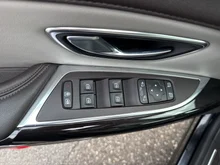 Renault Espace V Executive in schwarz - metallic