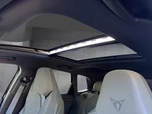 CUPRA Terramar TRIBE e-HYBRID 204 PS DSG in Nacht-Schwarz Metallic