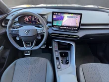 CUPRA Terramar TRIBE e-HYBRID 204 PS DSG in Nacht-Schwarz Metallic