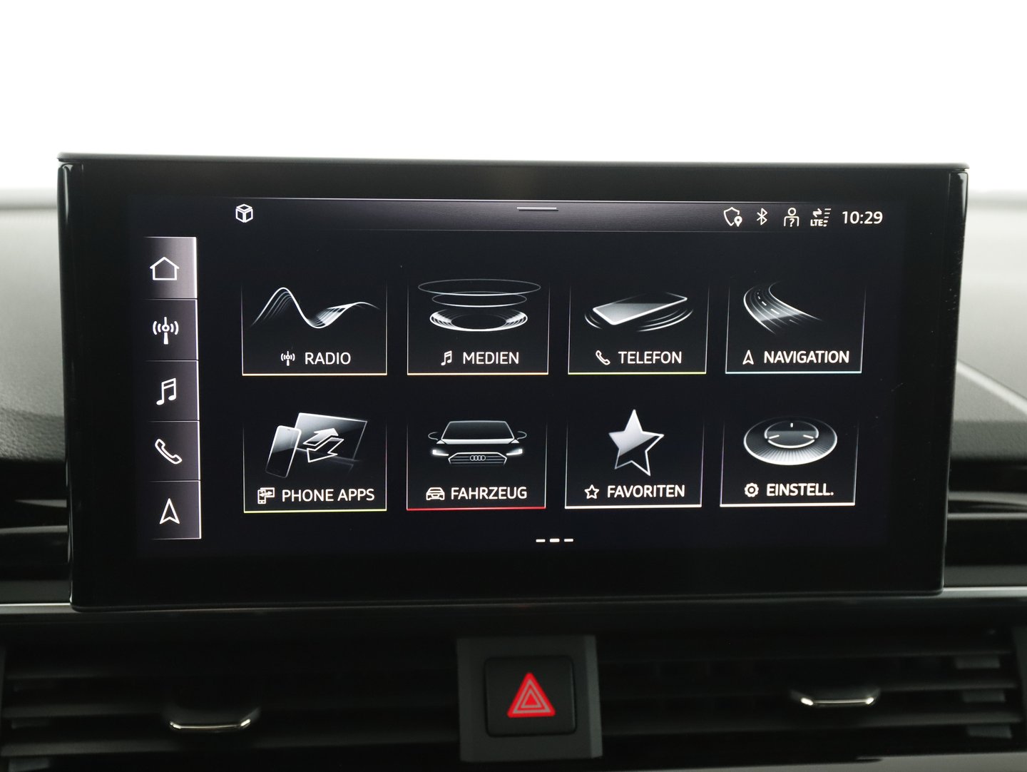 Audi A4 Avant 40 TFSI quattro S-line S-tronic | Bild 10 von 24