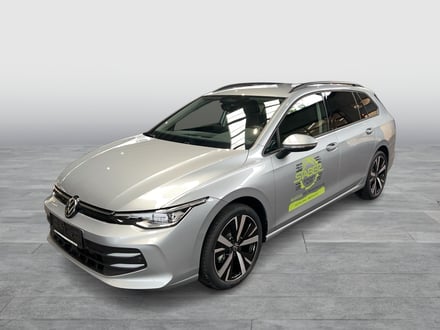 VW Golf Variant Business mHeV DSG