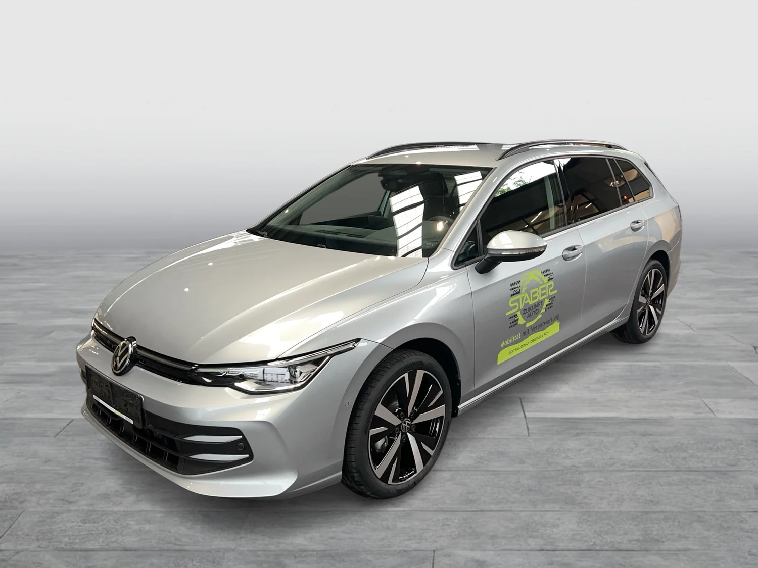 Bild eines Golf Variant Business mHeV DSG