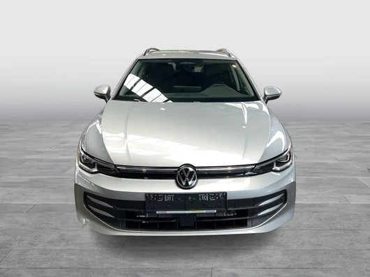 Bild eines Golf Variant Business mHeV DSG
