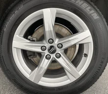 Thumbnail-Foto von Fahrzeug