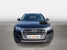 Audi Q5 quattro sport in MYTHOSSCHWARZ METALLIC