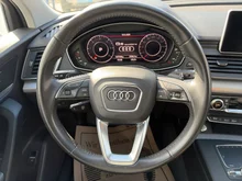 Audi Q5 quattro sport in MYTHOSSCHWARZ METALLIC