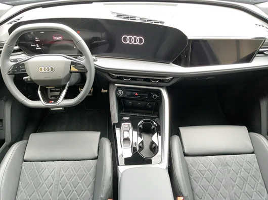 Bild eines Audi Q5 SUV TDI quattro 150 kW