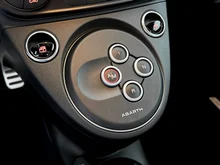 Abarth 695 695C MTA in schwarz - metallic