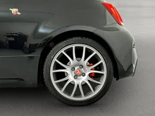 Abarth 695 695C MTA in schwarz - metallic
