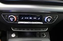 Audi Q5 50 TFSI e quattro in MANHATTANGRAU METALLIC