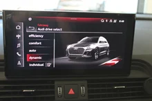 Audi Q5 50 TFSI e quattro in MANHATTANGRAU METALLIC