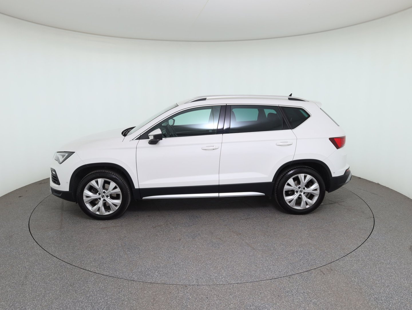 SEAT Ateca Xperience 2.0 TSI DSG 4Drive | Bild 8 von 32