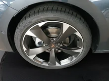 Thumbnail-Foto von Fahrzeug