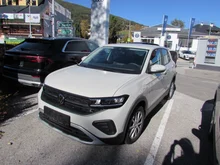 VW T-Cross 4Me TSI in Ascotgrau
