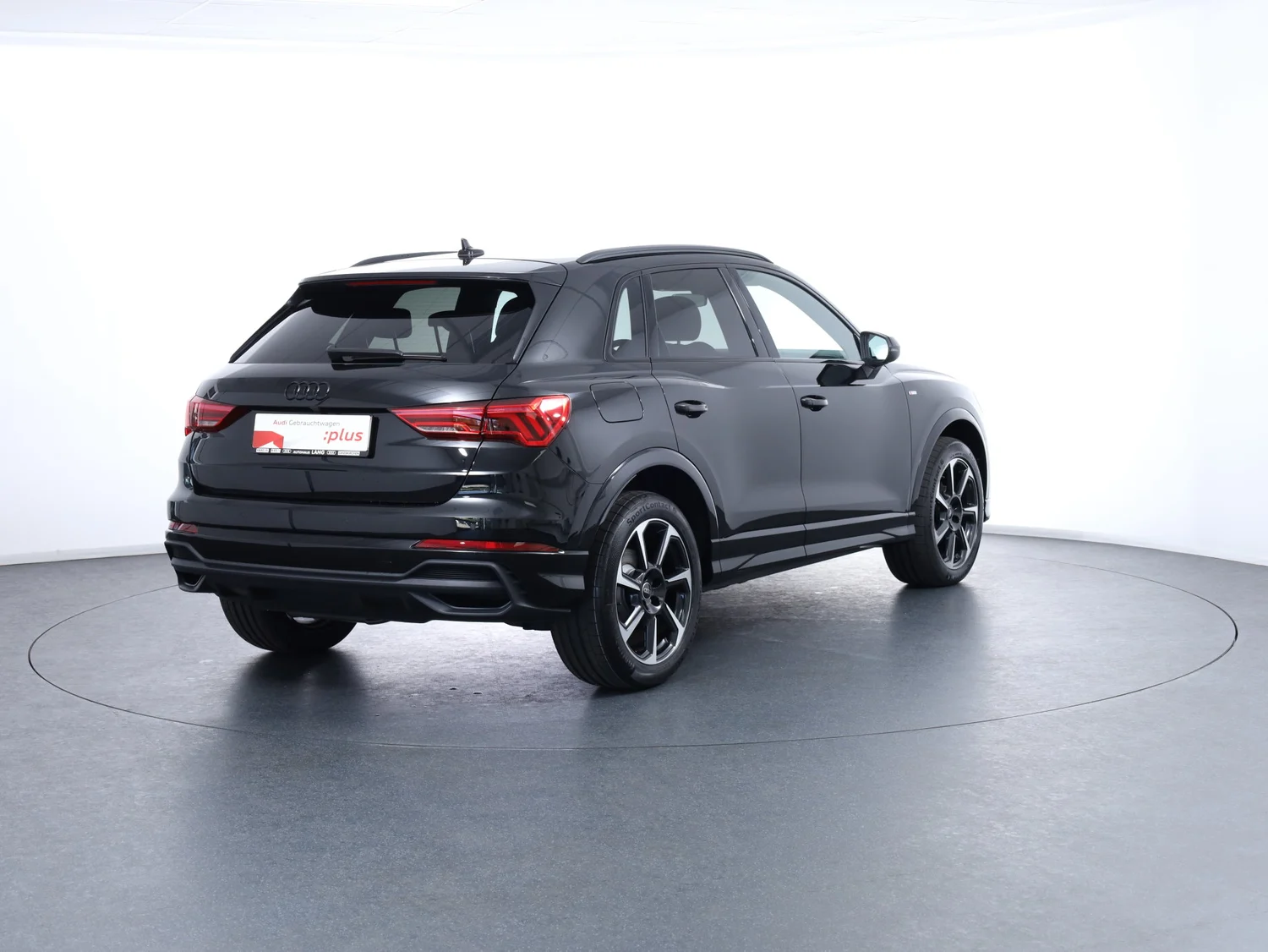 Bild eines Q3 35 TDI admired