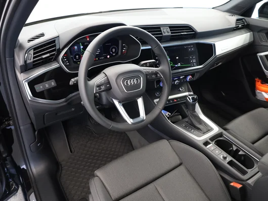 Bild eines Q3 35 TDI admired