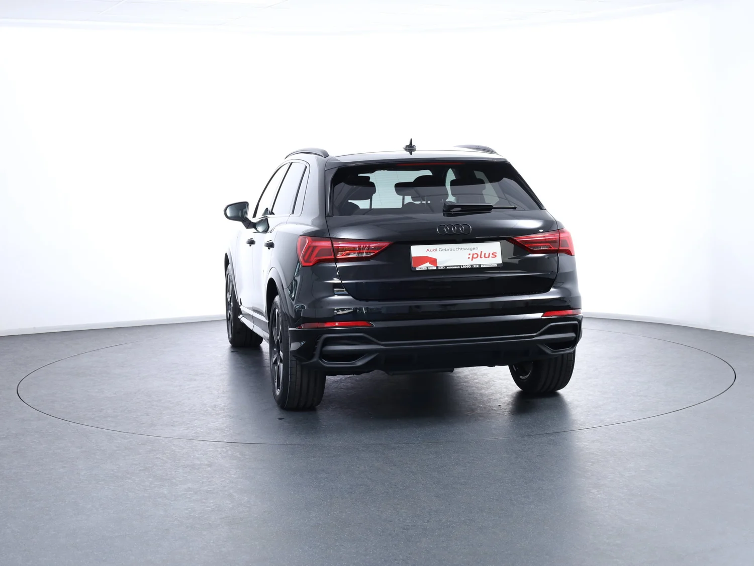 Bild eines Q3 35 TDI admired