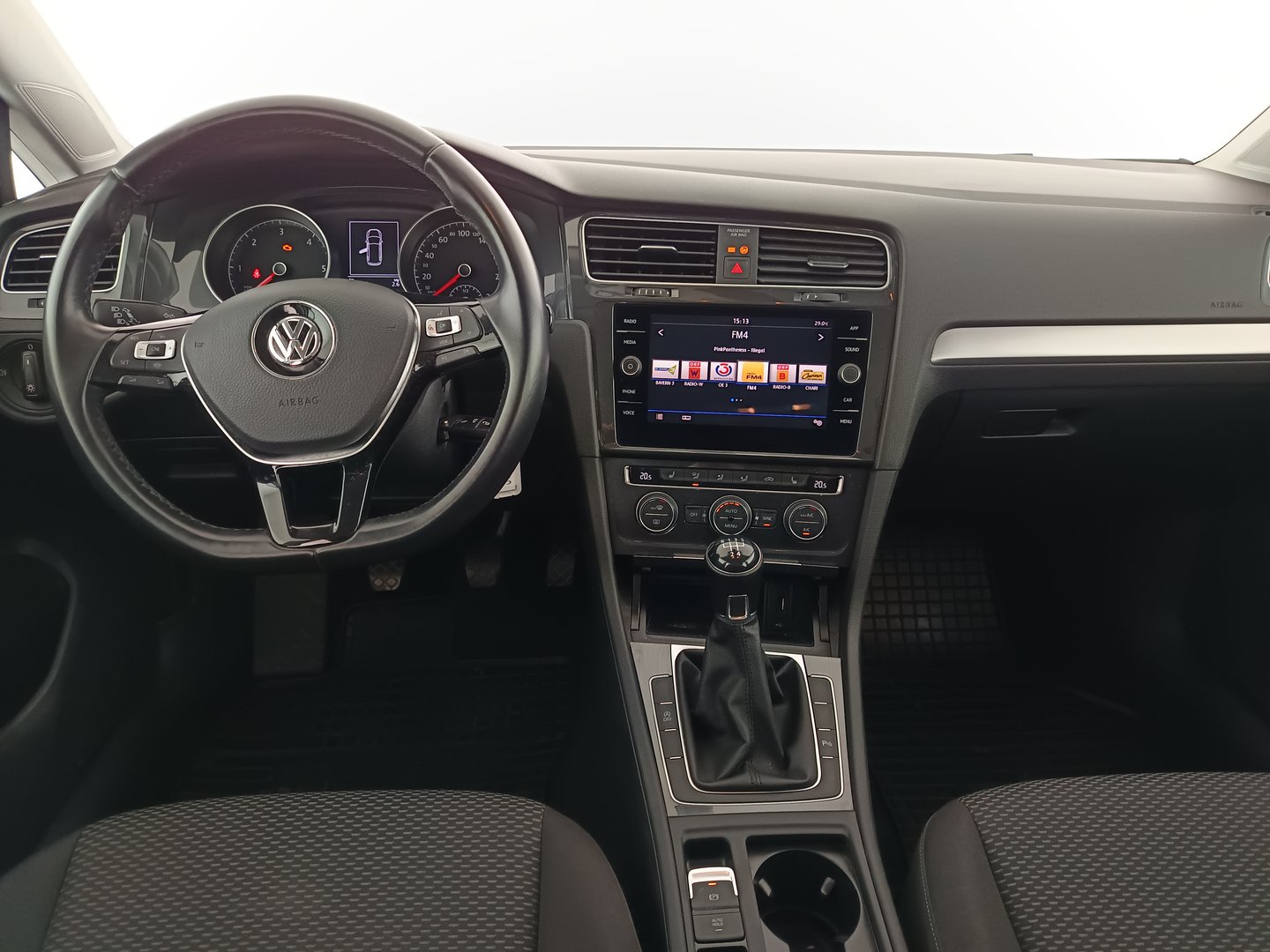 VW Golf Variant TDI SCR | Bild 14 von 31