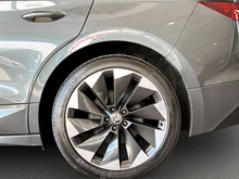 Škoda Enyaq Sportline 80 in Quarz-Grau Metallic