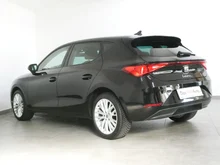 SEAT Leon Style 2.0 TDI in 0E Mitternachtsschwarz